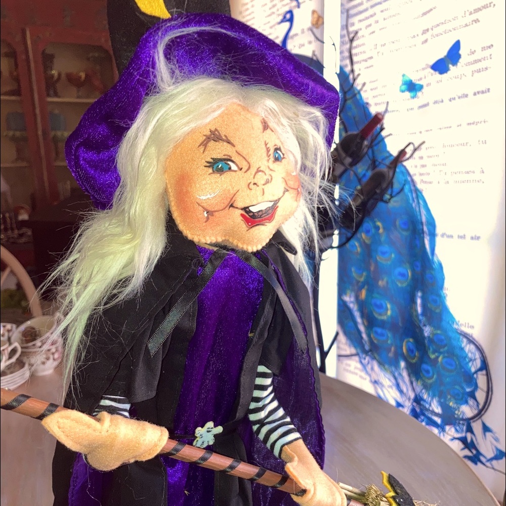 New large witch by annalee dolls